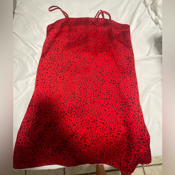 Mini dress - Picture 1 of 2